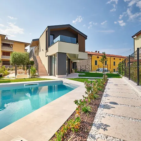 Villa San Zeno Rooms-2